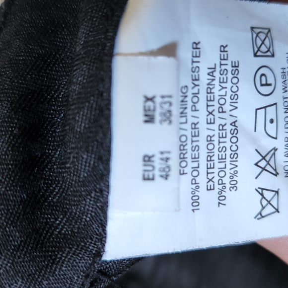 Blue Suit - Picture 5 of 6